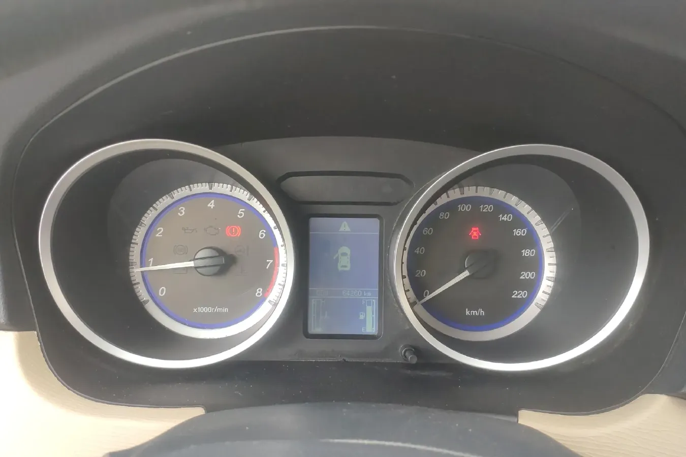 2012 Soueast V5 1.5L 120HP L4 5MT,autocango,china used car exporter,china ev exporter,chinese used car exporter,chinese used ev exporter