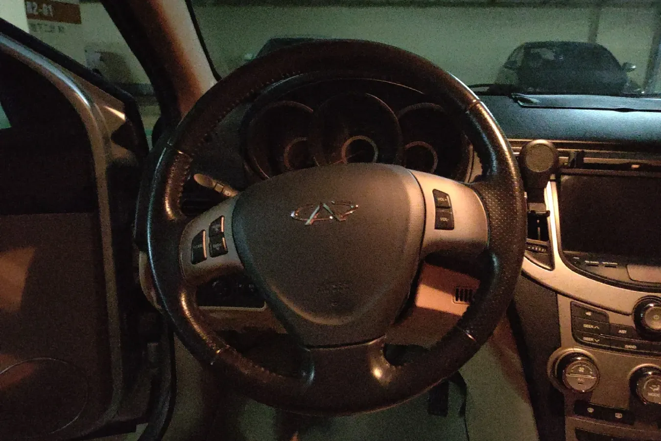 2010 Chery A3 1.6L 126HP L4 5MT,autocango,china used car exporter,china ev exporter,chinese used car exporter,chinese used ev exporter