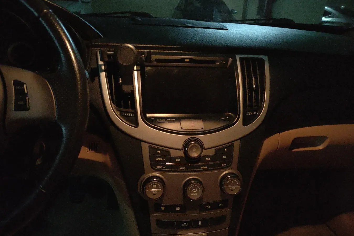 2010 Chery A3 1.6L 126HP L4 5MT,autocango,china used car exporter,china ev exporter,chinese used car exporter,chinese used ev exporter