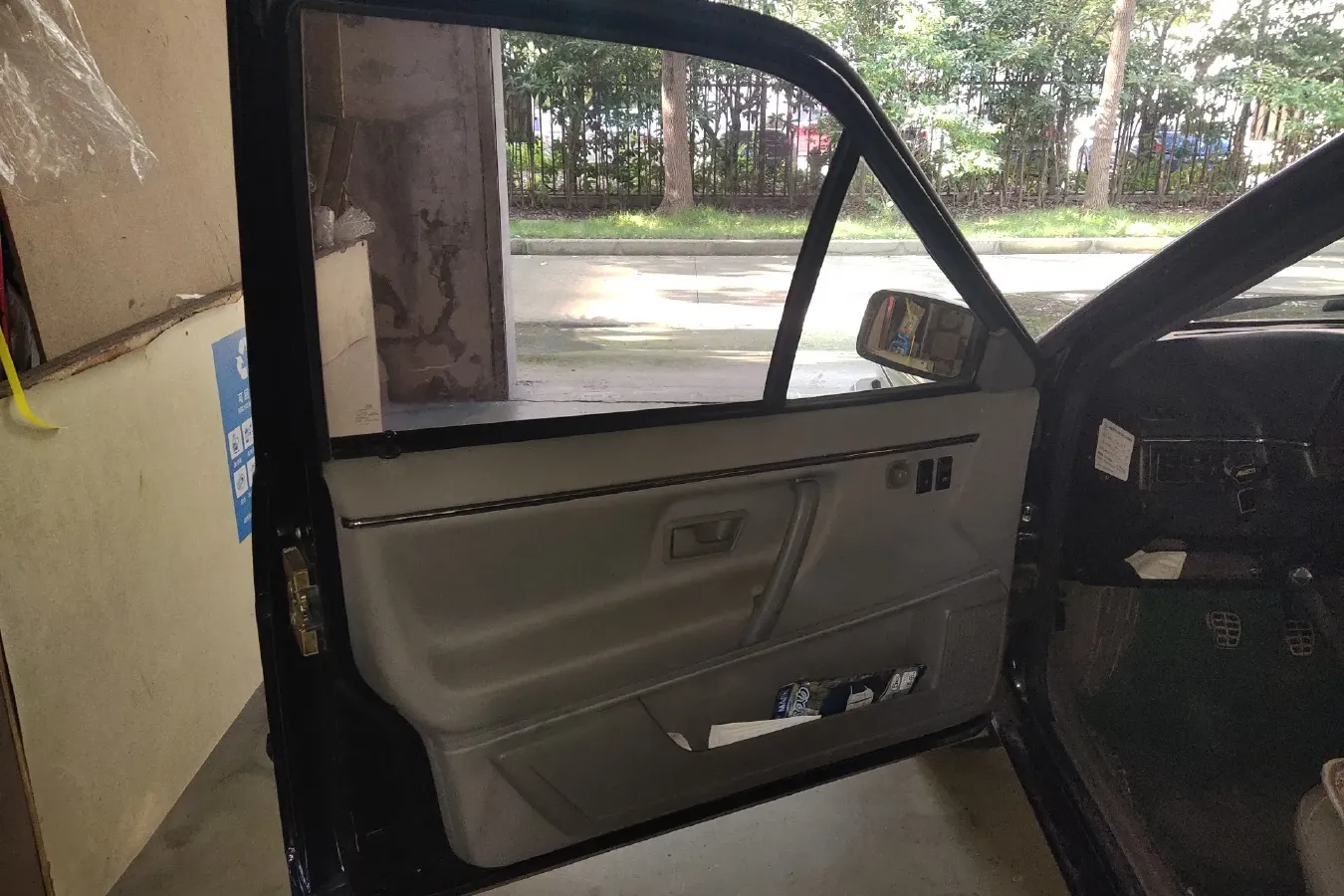 2007 Volkswagen Santana Classic 1.8L 95HP L4 5MT,autocango,china used car exporter,china ev exporter,chinese used car exporter,chinese used ev exporter