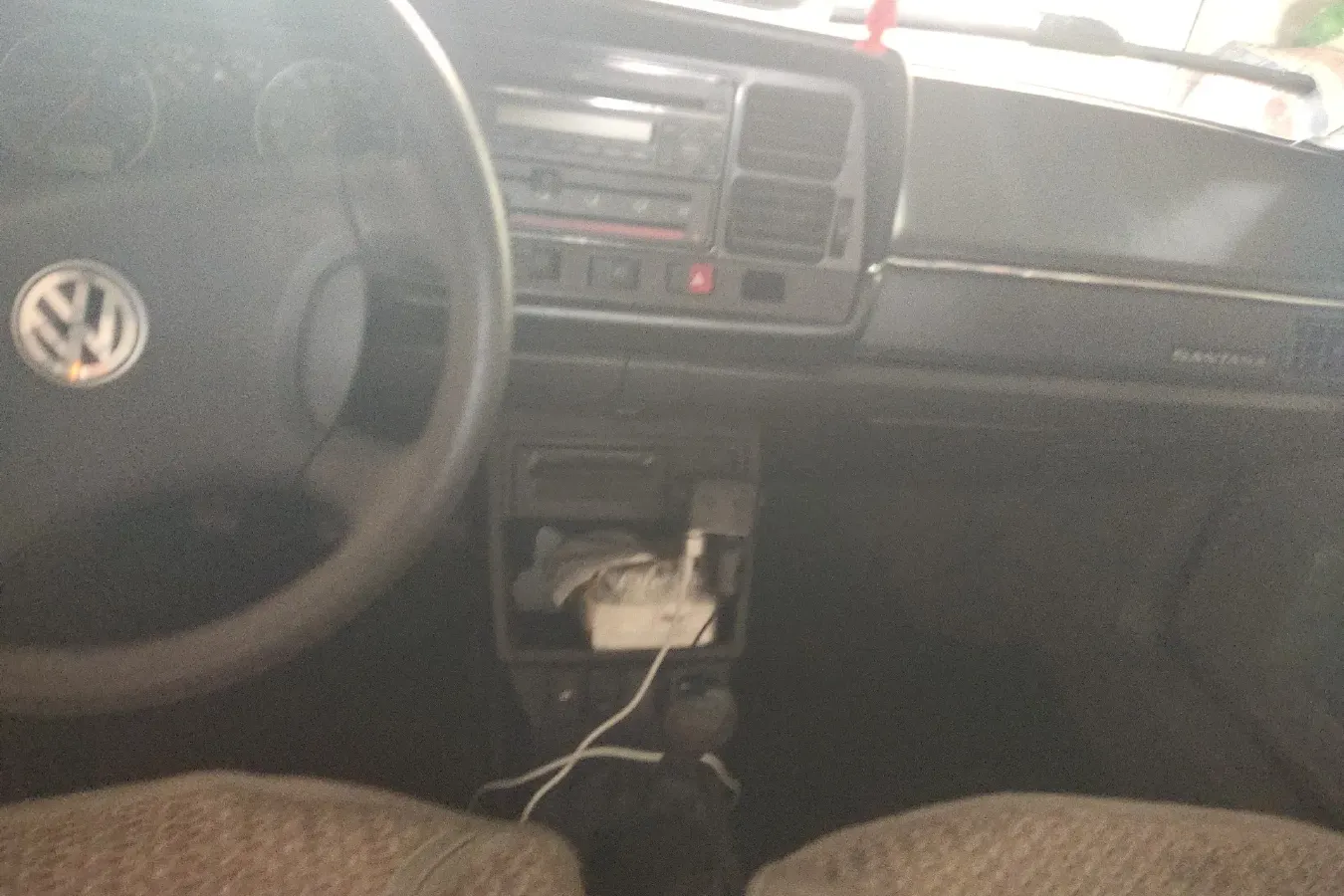 2007 Volkswagen Santana Classic 1.8L 95HP L4 5MT,autocango,china used car exporter,china ev exporter,chinese used car exporter,chinese used ev exporter