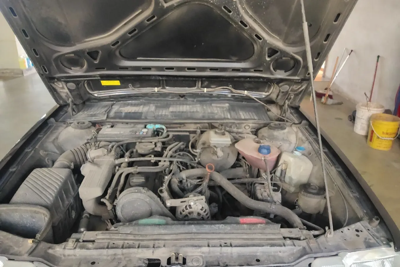 2007 Volkswagen Santana Classic 1.8L 95HP L4 5MT,autocango,china used car exporter,china ev exporter,chinese used car exporter,chinese used ev exporter