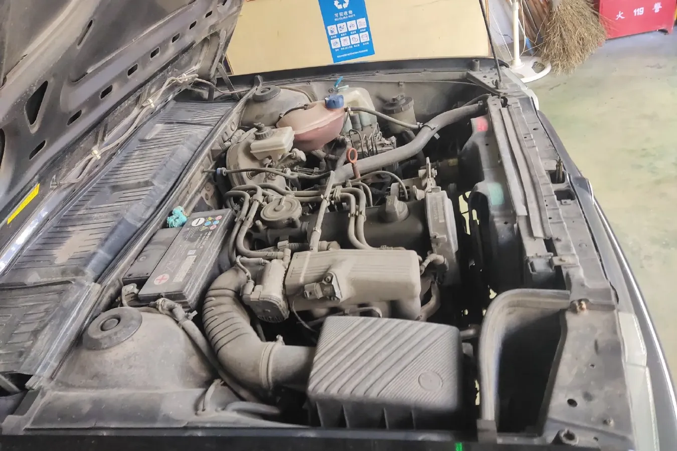 2007 Volkswagen Santana Classic 1.8L 95HP L4 5MT,autocango,china used car exporter,china ev exporter,chinese used car exporter,chinese used ev exporter