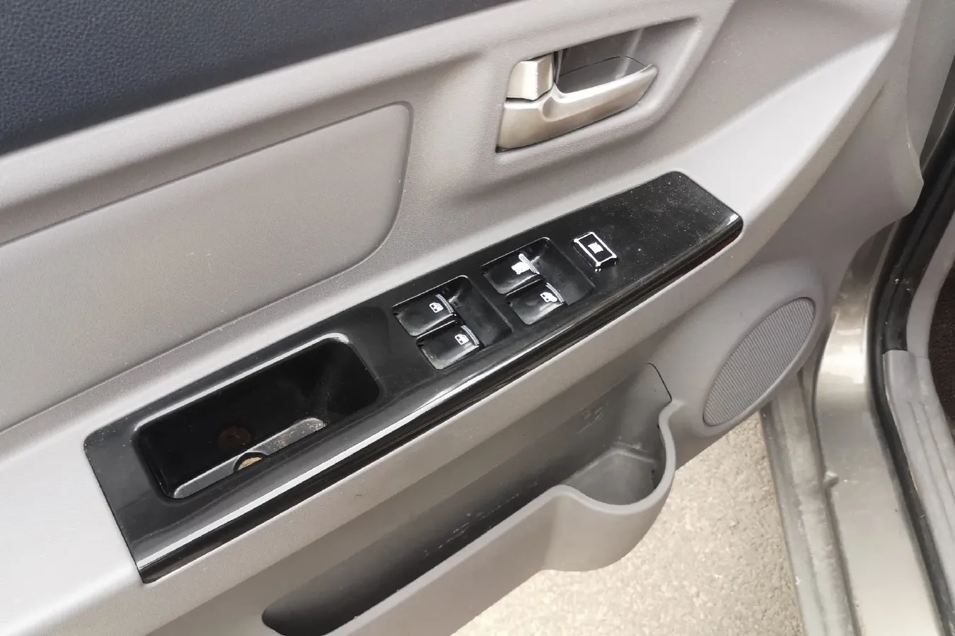 2014 BAIC WeiWang M20 1.5L 106HP L4 5MT,autocango,china used car exporter,china ev exporter,chinese used car exporter,chinese used ev exporter