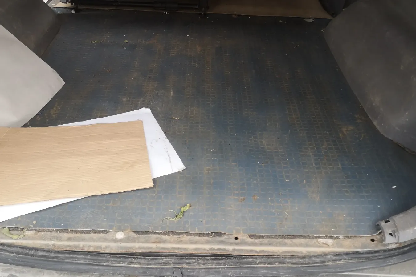 2014 BAIC WeiWang M20 1.5L 106HP L4 5MT,autocango,china used car exporter,china ev exporter,chinese used car exporter,chinese used ev exporter