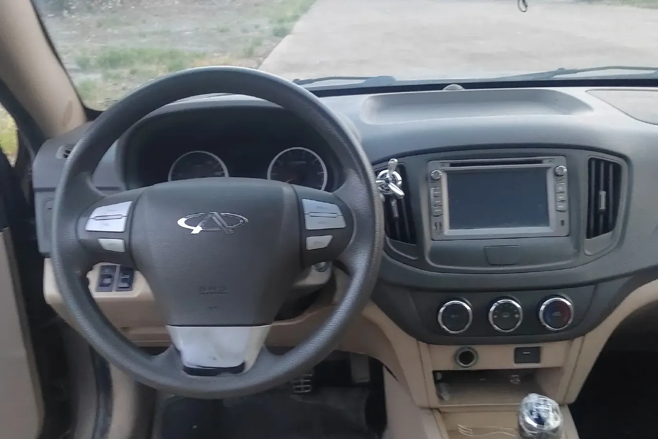 2011 Chery E5 1.5L 109HP L4 5MT,autocango,china used car exporter,china ev exporter,chinese used car exporter,chinese used ev exporter