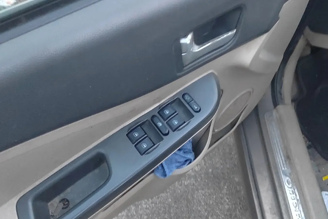 2011 Chery E5 1.5L 109HP L4 5MT,autocango,china used car exporter,china ev exporter,chinese used car exporter,chinese used ev exporter