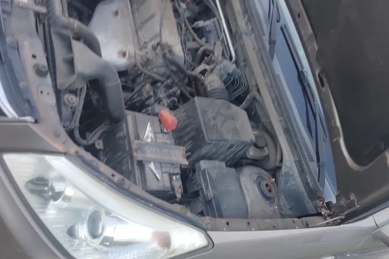 2011 Chery E5 1.5L 109HP L4 5MT,autocango,china used car exporter,china ev exporter,chinese used car exporter,chinese used ev exporter