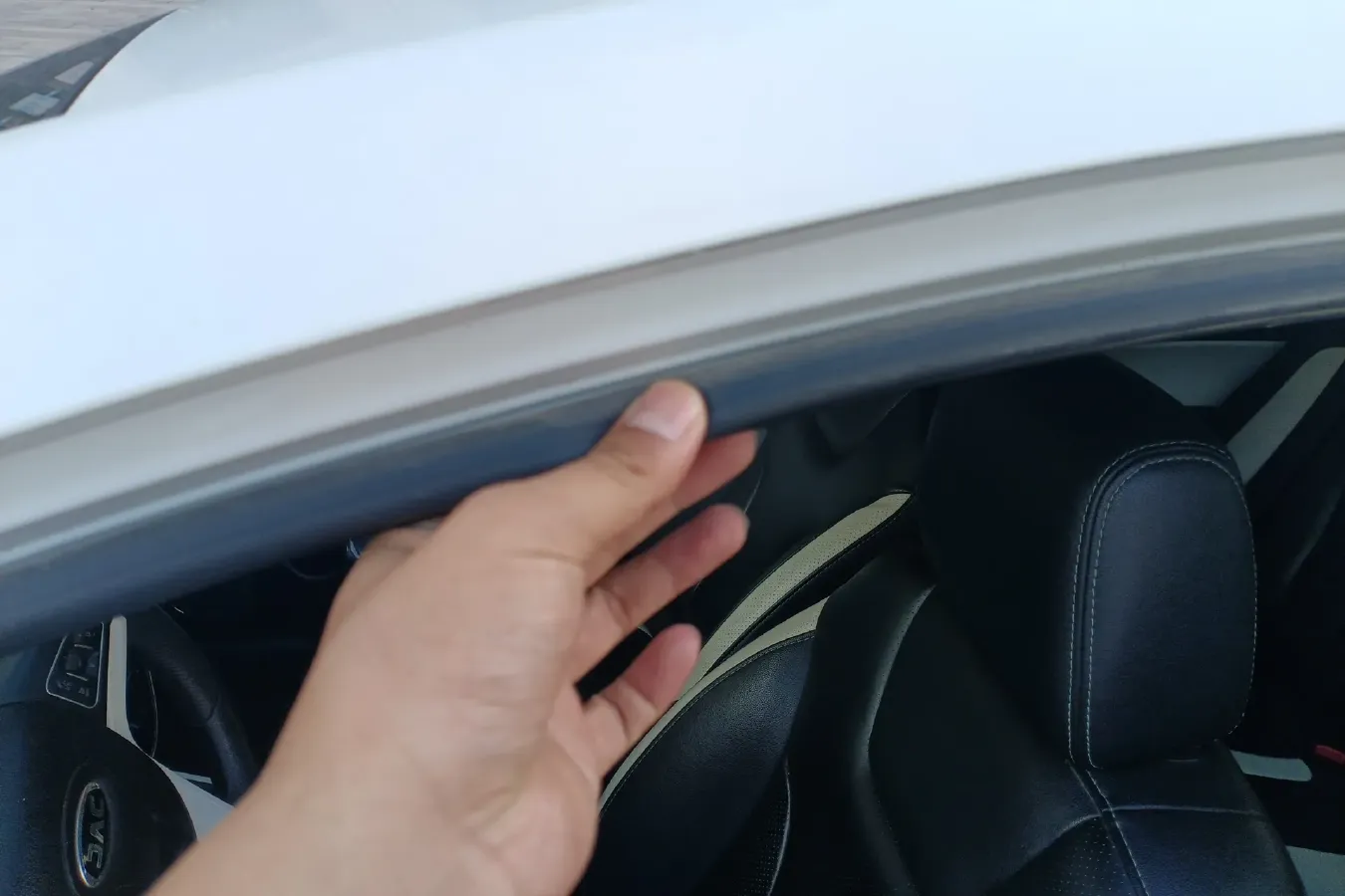 2019 JAC iEV7 BEV 35.2KWH,autocango,china used car exporter,china ev exporter,chinese used car exporter,chinese used ev exporter