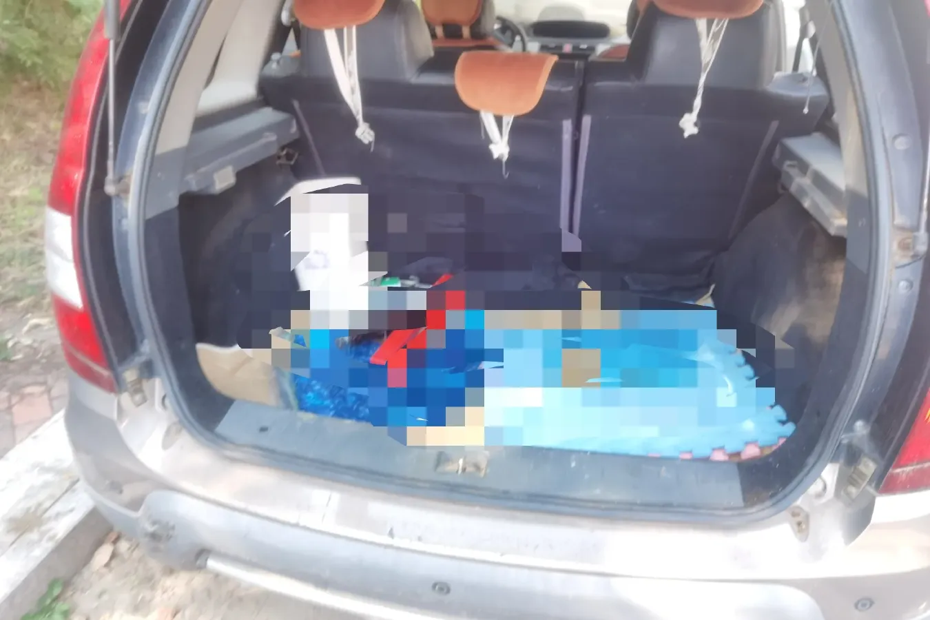 2012 DongFeng Forthing Joyear 1.5L 120HP L4 5MT,autocango,china used car exporter,china ev exporter,chinese used car exporter,chinese used ev exporter