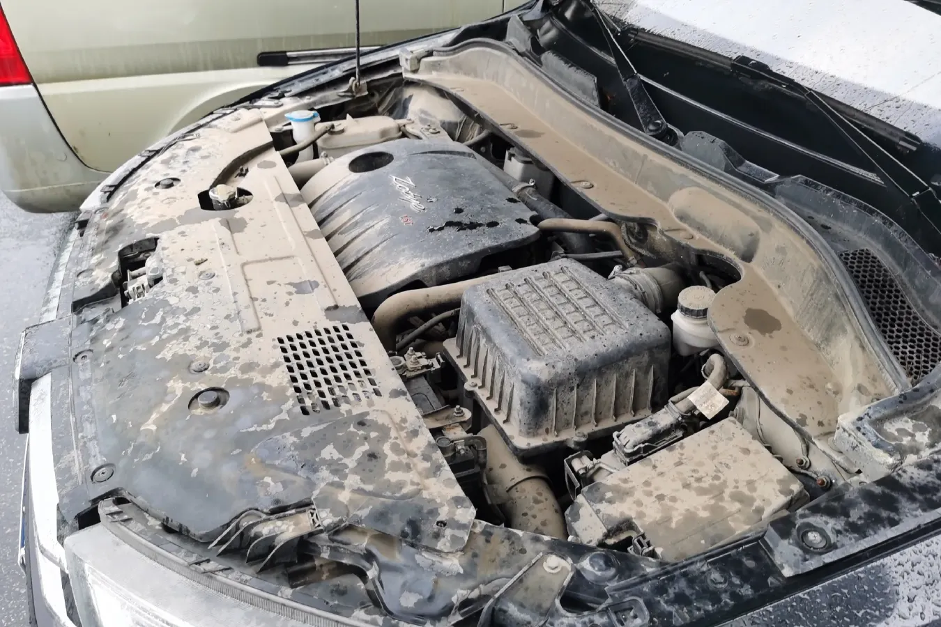 2017 Zotye SR7 1.5T 150HP L4 CVT,autocango,china used car exporter,china ev exporter,chinese used car exporter,chinese used ev exporter