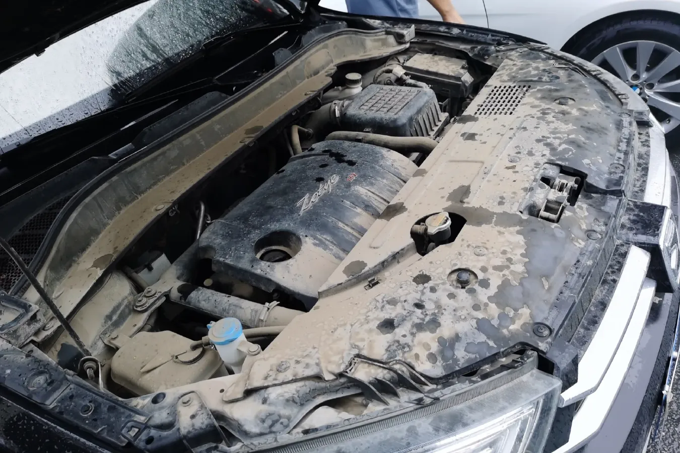 2017 Zotye SR7 1.5T 150HP L4 CVT,autocango,china used car exporter,china ev exporter,chinese used car exporter,chinese used ev exporter