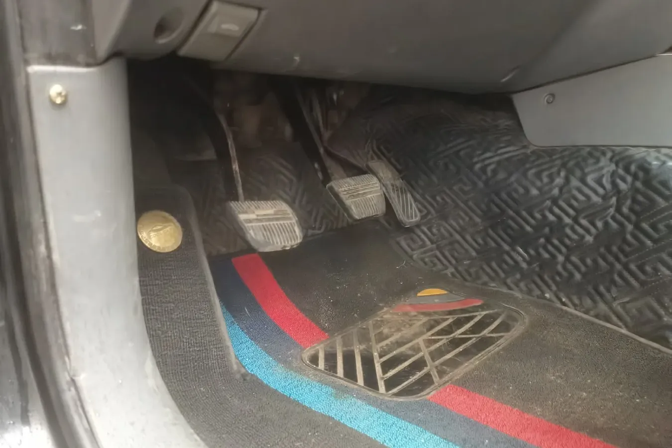 2008 HuangHai QiSheng F1 2.0L 116HP L4 5MT,autocango,china used car exporter,china ev exporter,chinese used car exporter,chinese used ev exporter