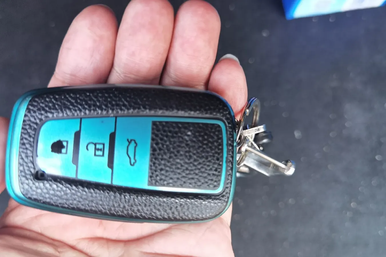 2021 Toyota Levin 1.2T 116HP L4 CVT,autocango,china used car exporter,china ev exporter,chinese used car exporter,chinese used ev exporter