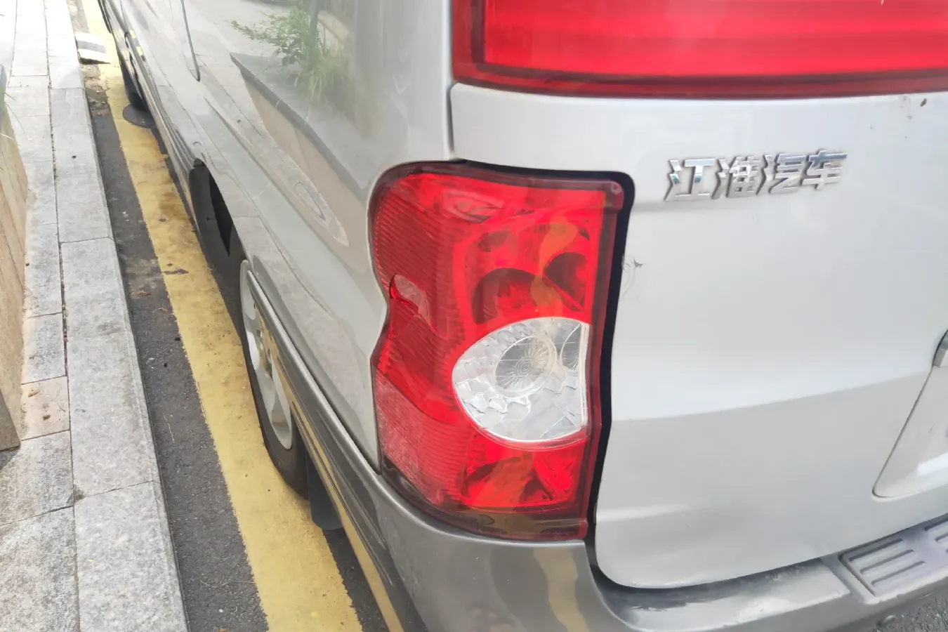 2011 JAC Refine 2.4L 150HP L4 5MT,autocango,china used car exporter,china ev exporter,chinese used car exporter,chinese used ev exporter