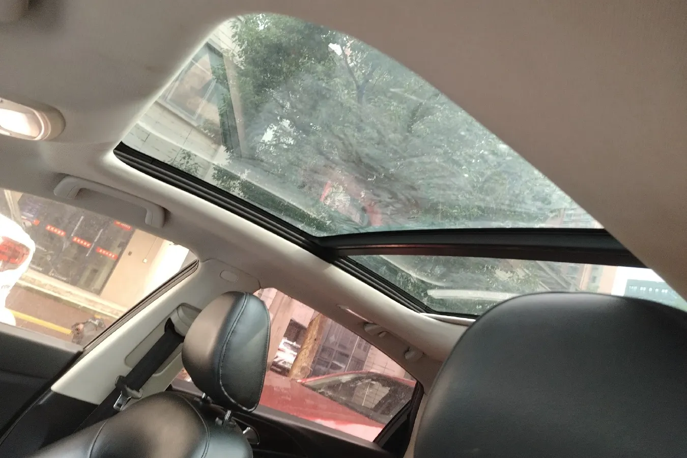 2016 Zotye Z700 1.8T 177HP L4 6DCT,autocango,china used car exporter,china ev exporter,chinese used car exporter,chinese used ev exporter