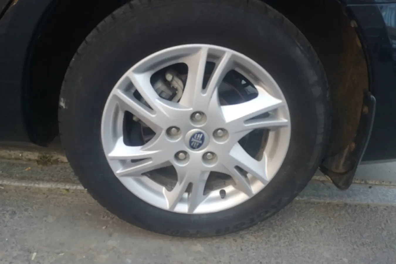 2012 Bestune B90 2.0L 146HP L4 6MT,autocango,china used car exporter,china ev exporter,chinese used car exporter,chinese used ev exporter