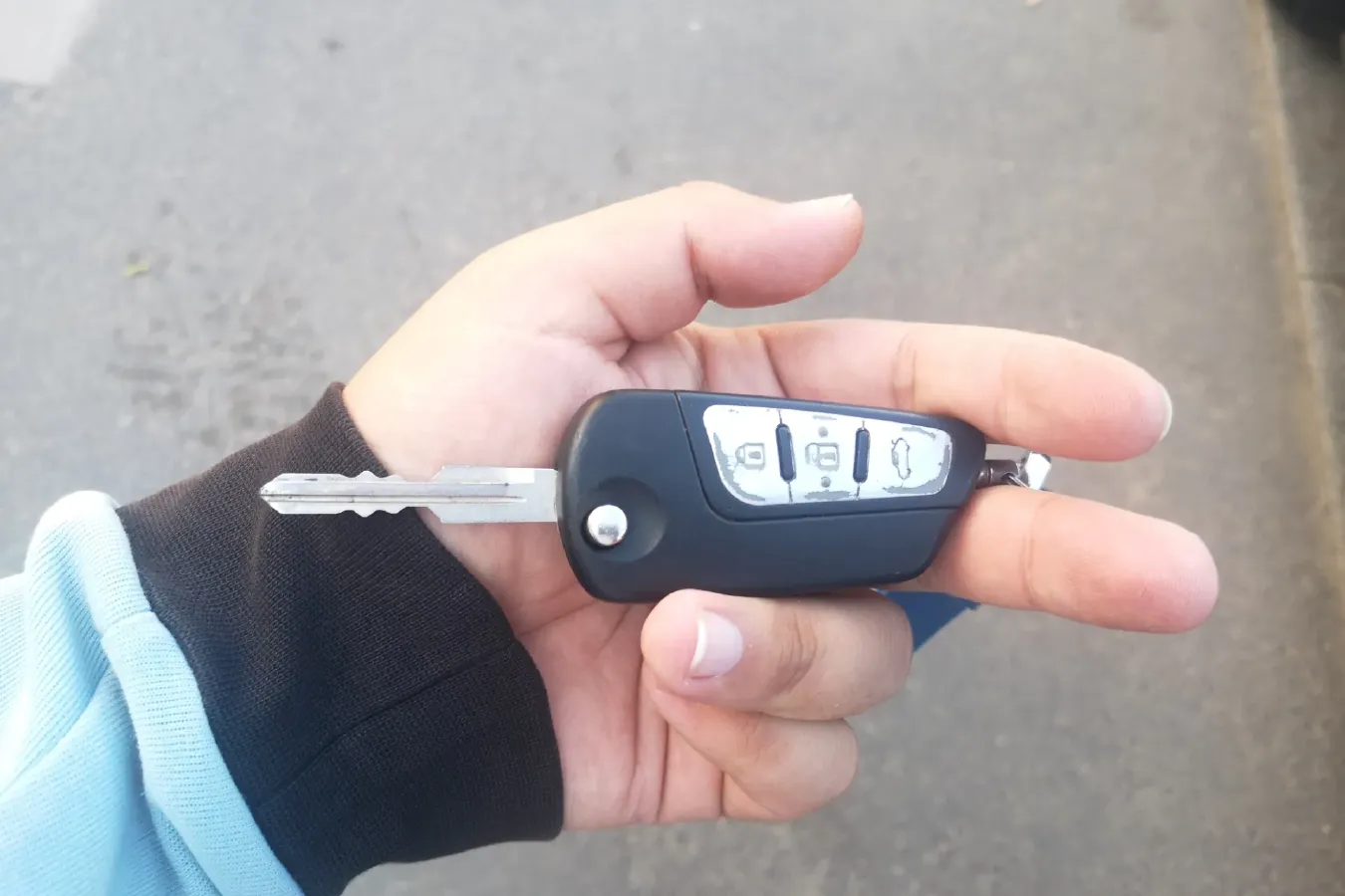 2012 Bestune B90 2.0L 146HP L4 6MT,autocango,china used car exporter,china ev exporter,chinese used car exporter,chinese used ev exporter