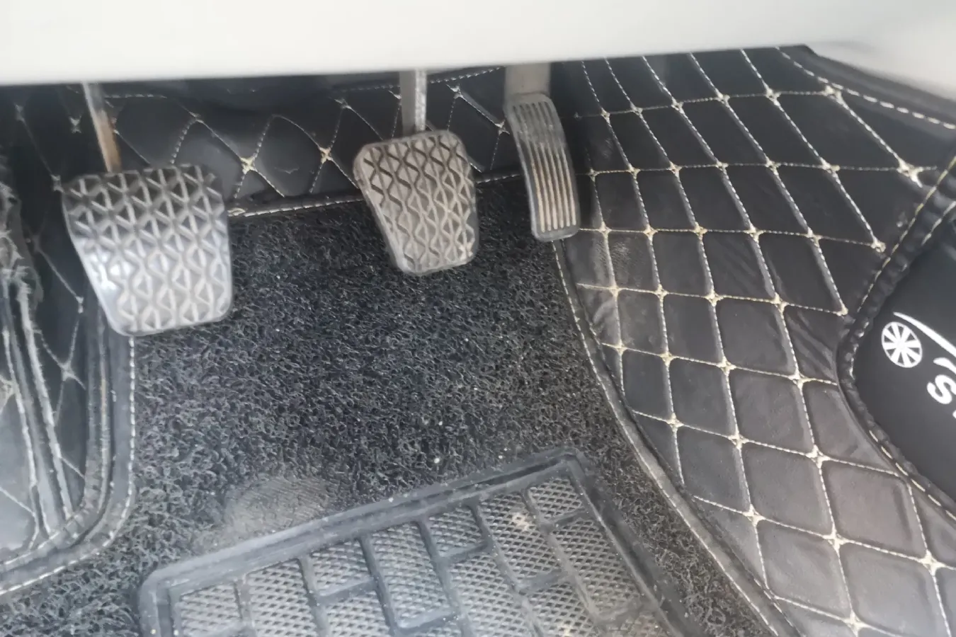 2012 Bestune B90 2.0L 146HP L4 6MT,autocango,china used car exporter,china ev exporter,chinese used car exporter,chinese used ev exporter