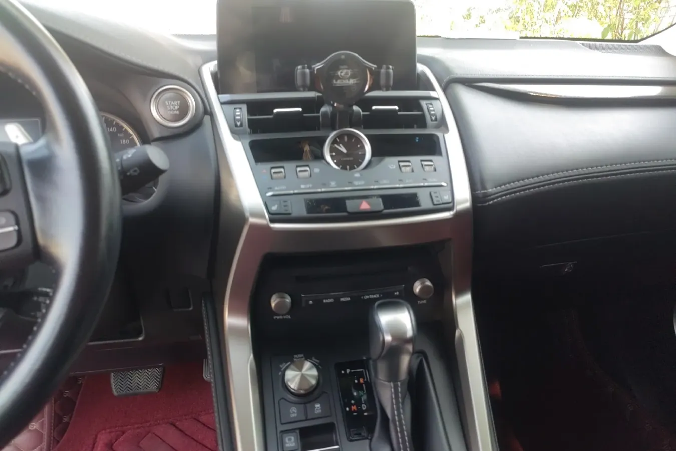 2018 Lexus NX 2.0T 238HP L4 6AT,autocango,china used car exporter,china ev exporter,chinese used car exporter,chinese used ev exporter