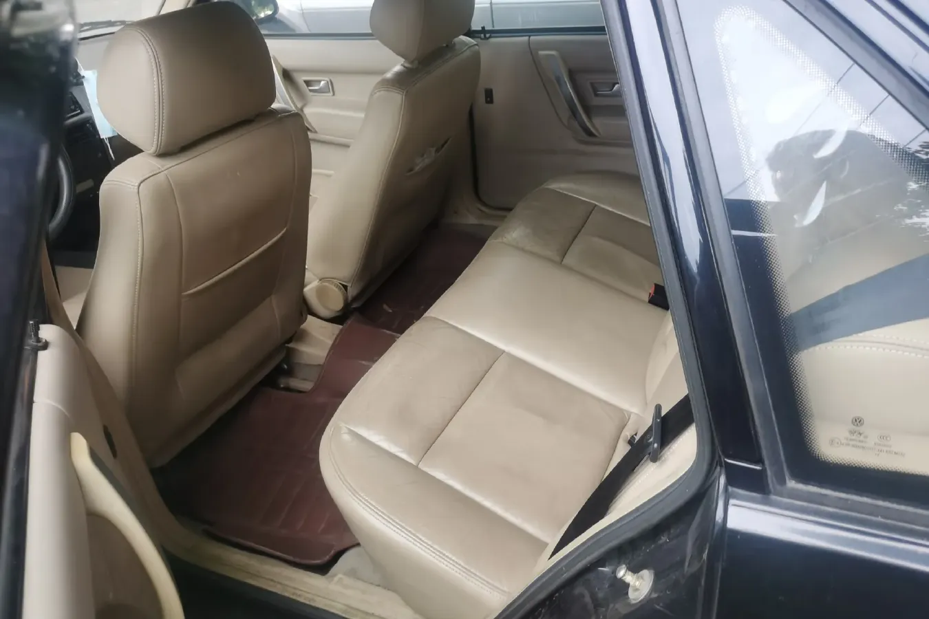 2008 Volkswagen Santana Vista 1.8L 101HP L4 5MT,autocango,china used car exporter,china ev exporter,chinese used car exporter,chinese used ev exporter