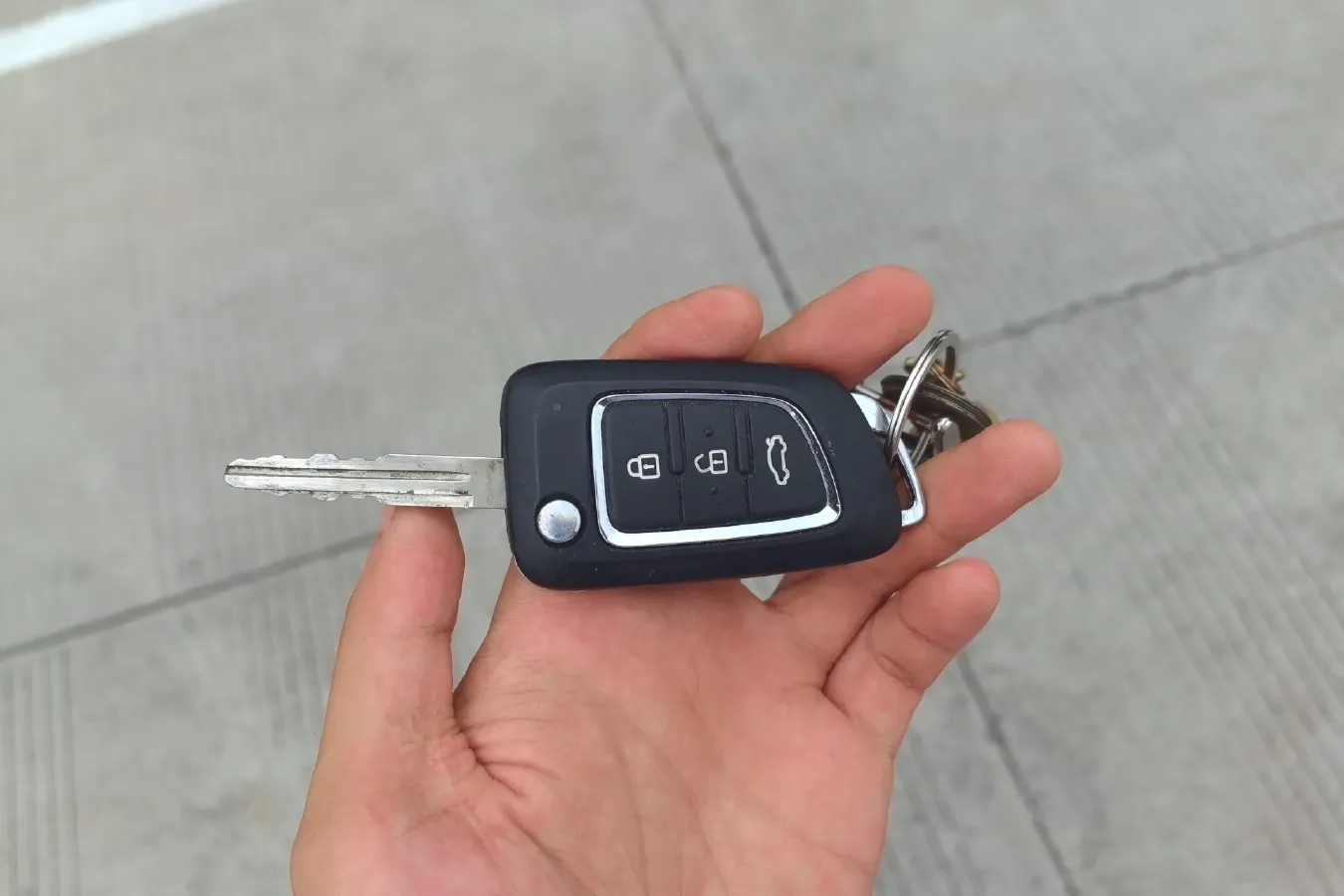 2017 DongFeng Aeolus AX5 1.4T 140HP L4 5MT,autocango,china used car exporter,china ev exporter,chinese used car exporter,chinese used ev exporter