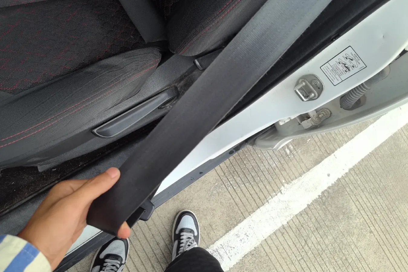 2017 DongFeng Aeolus AX5 1.4T 140HP L4 5MT,autocango,china used car exporter,china ev exporter,chinese used car exporter,chinese used ev exporter