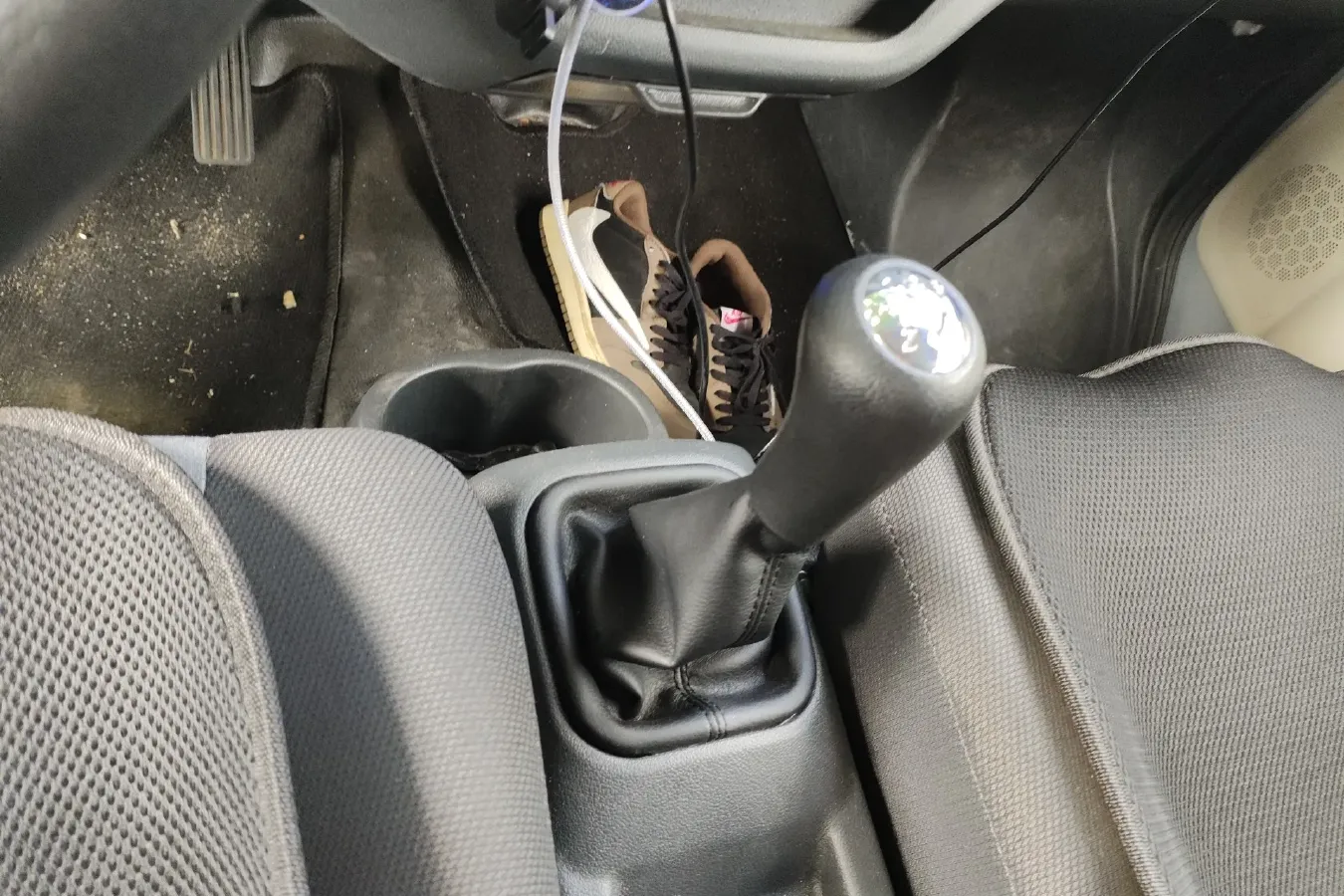 2022 ChangAn Kaicene ZhiXing 5 1.4L 103HP L4 5MT,autocango,china used car exporter,china ev exporter,chinese used car exporter,chinese used ev exporter