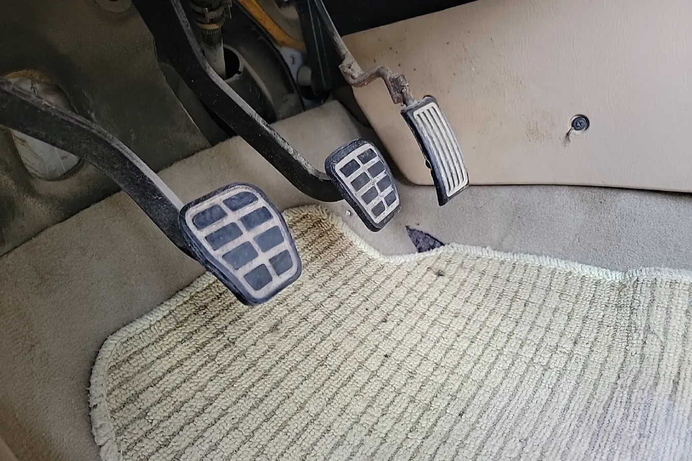 2009 Chery A5 1.5L 109HP L4 5MT,autocango,china used car exporter,china ev exporter,chinese used car exporter,chinese used ev exporter