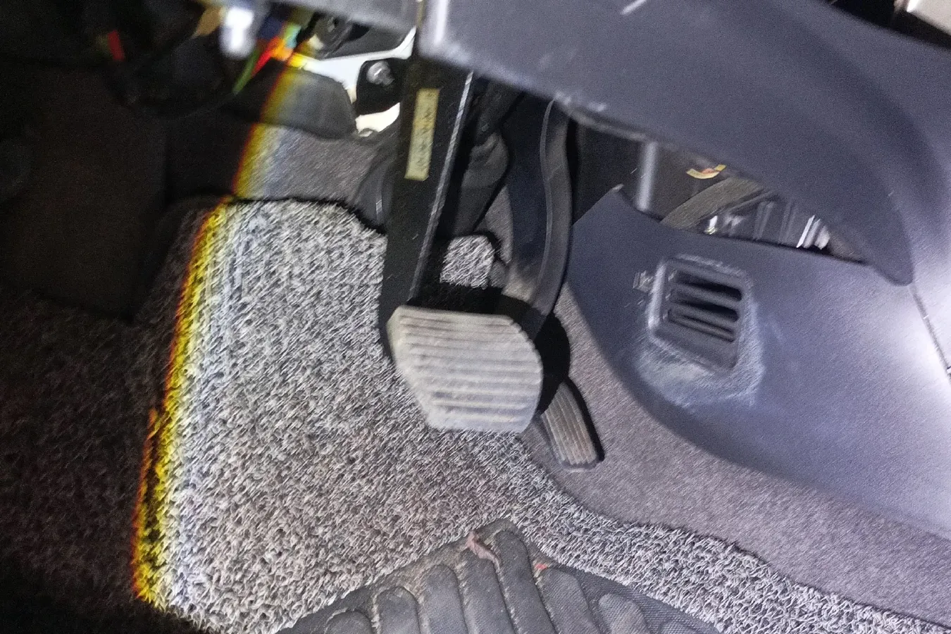 2014 DongFeng Aeolus S30 1.5L 116HP L4 4AT,autocango,china used car exporter,china ev exporter,chinese used car exporter,chinese used ev exporter