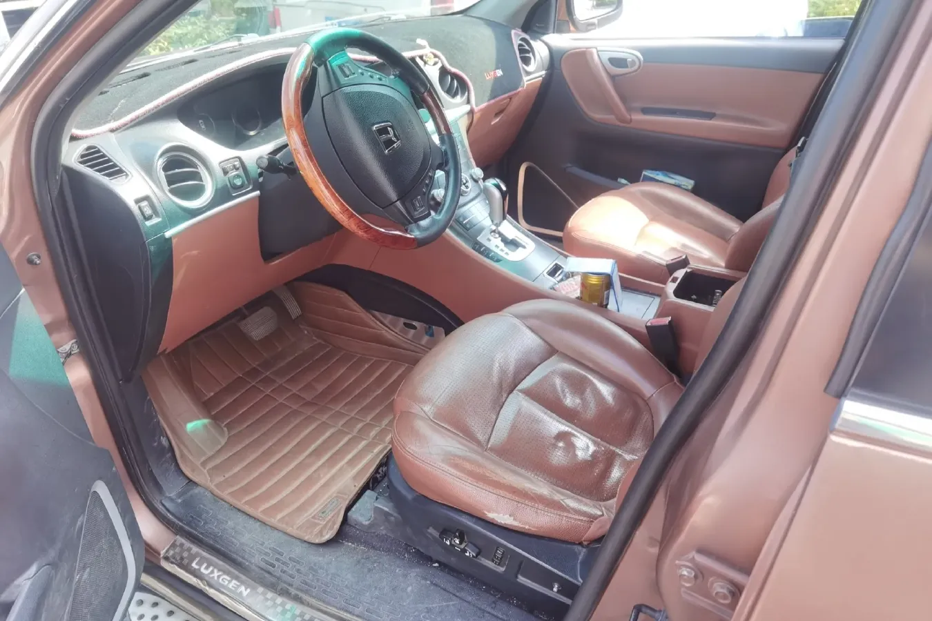 2013 Luxgen Grand7 SUV 2.2T 178HP L4 5AT,autocango,china used car exporter,china ev exporter,chinese used car exporter,chinese used ev exporter