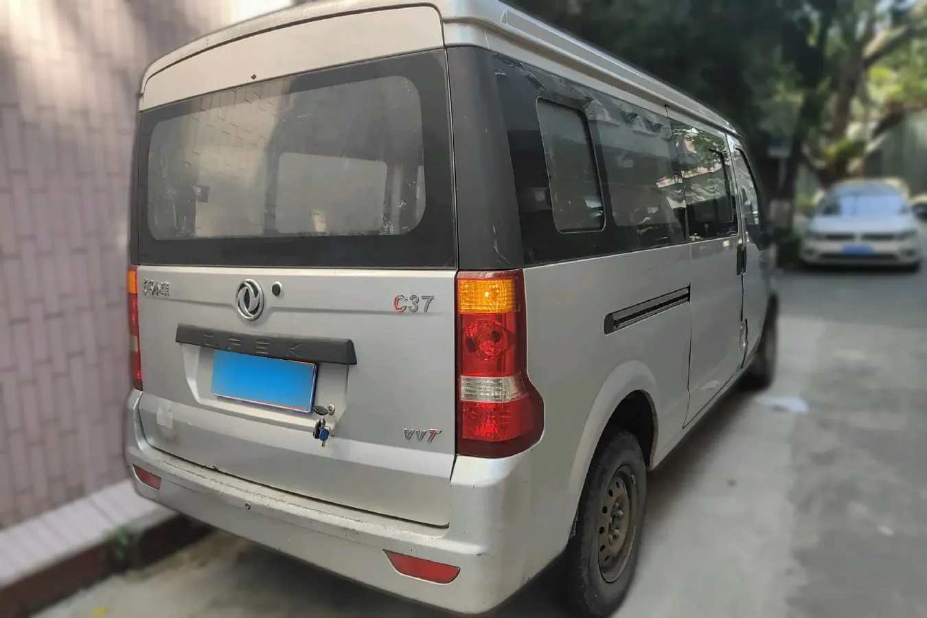 2012 DongFeng DFSK C37 1.4L 101HP L4 5MT,autocango,china used car exporter,china ev exporter,chinese used car exporter,chinese used ev exporter