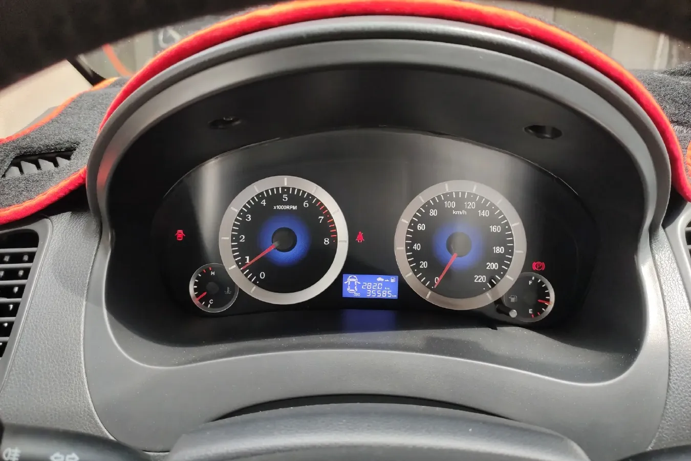 2012 Geely KingKong Fortune 1.5L 102HP L4 5MT,autocango,china used car exporter,china ev exporter,chinese used car exporter,chinese used ev exporter