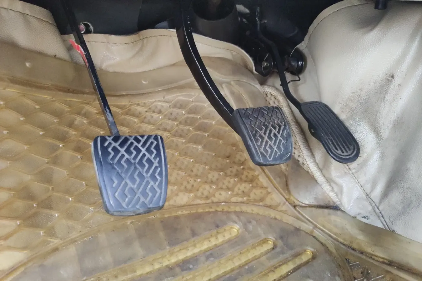 2012 Geely KingKong Fortune 1.5L 102HP L4 5MT,autocango,china used car exporter,china ev exporter,chinese used car exporter,chinese used ev exporter