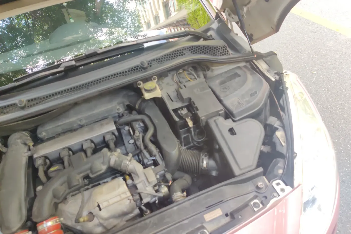 2011 Peugeot RCZ 1.6T 156HP L4 6AT,autocango,china used car exporter,china ev exporter,chinese used car exporter,chinese used ev exporter