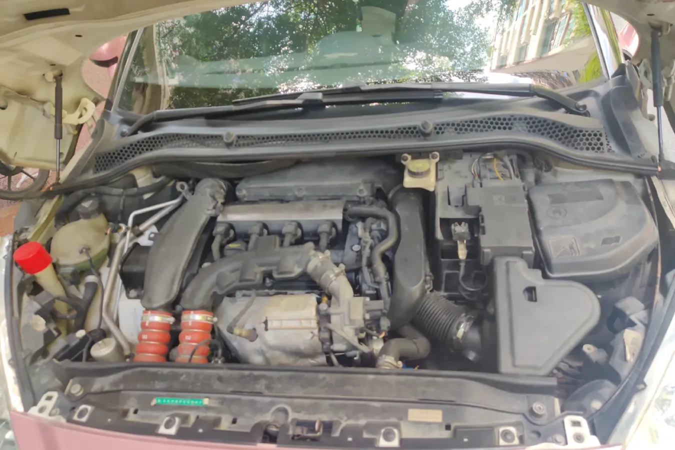 2011 Peugeot RCZ 1.6T 156HP L4 6AT,autocango,china used car exporter,china ev exporter,chinese used car exporter,chinese used ev exporter