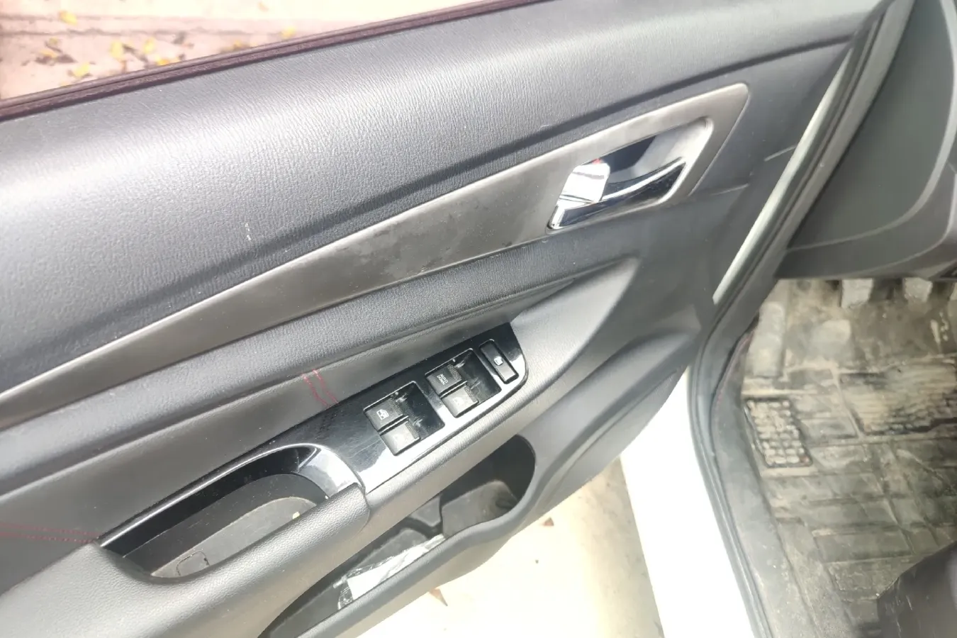 2017 ChangAn Kaicene A600 1.5L 114HP L4 5MT,autocango,china used car exporter,china ev exporter,chinese used car exporter,chinese used ev exporter