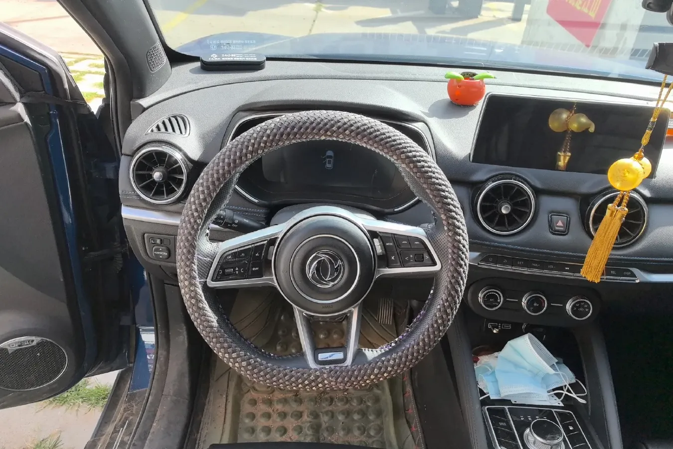 2019 DongFeng Fengon Fengon E3 Range Extended 84HP REEV 17.28KWH,autocango,china used car exporter,china ev exporter,chinese used car exporter,chinese used ev exporter