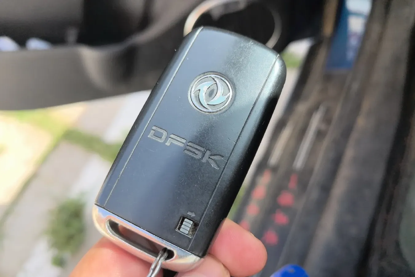 2019 DongFeng Fengon Fengon E3 Range Extended 84HP REEV 17.28KWH,autocango,china used car exporter,china ev exporter,chinese used car exporter,chinese used ev exporter