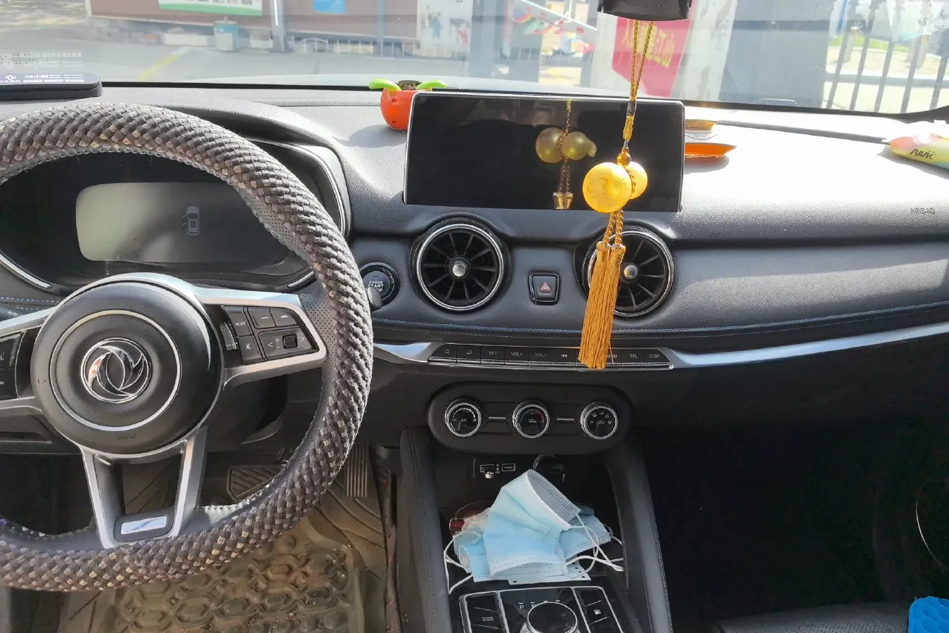 2019 DongFeng Fengon Fengon E3 Range Extended 84HP REEV 17.28KWH,autocango,china used car exporter,china ev exporter,chinese used car exporter,chinese used ev exporter