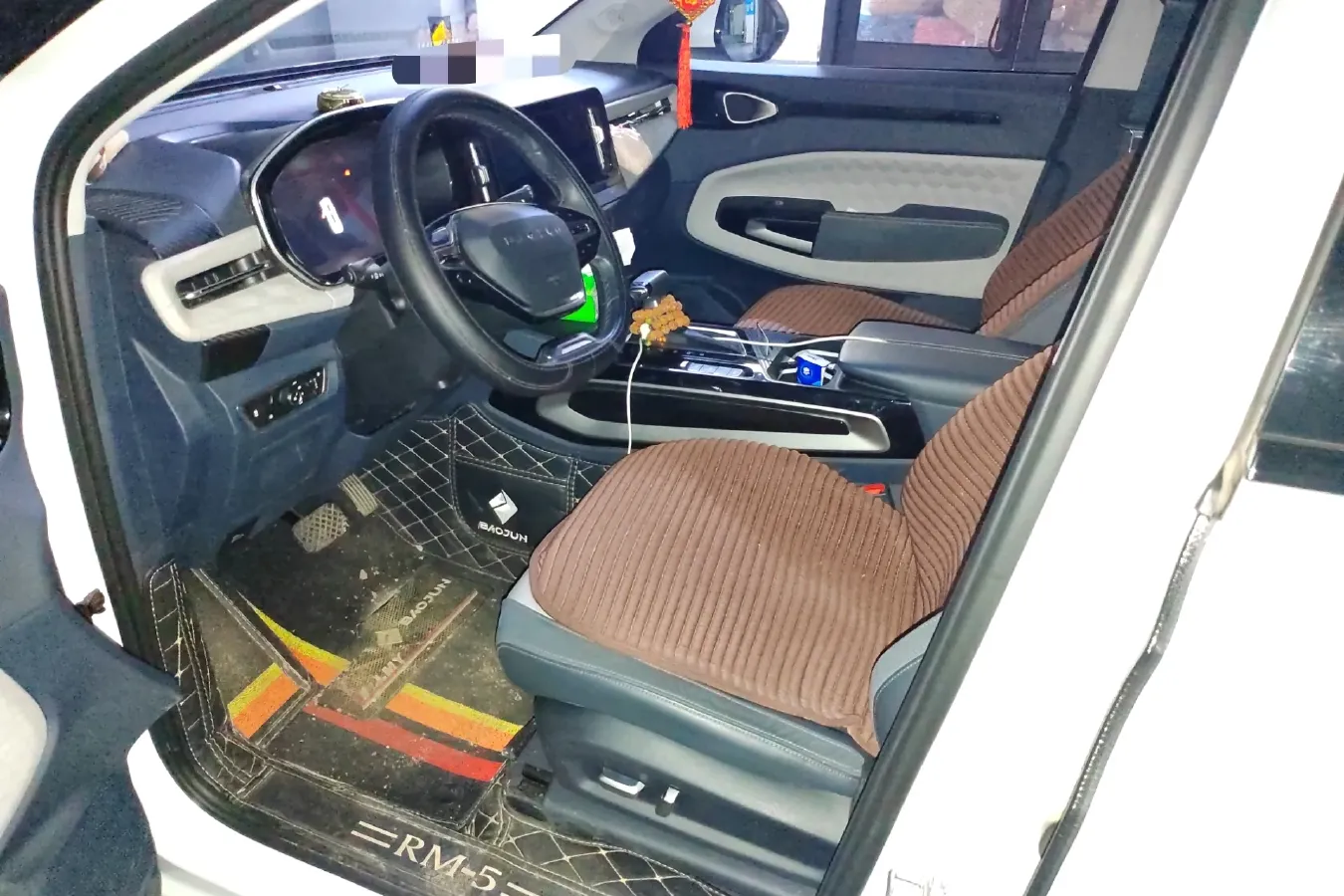 2019 BaoJun RM-5 1.5T 147HP L4 CVT,autocango,china used car exporter,china ev exporter,chinese used car exporter,chinese used ev exporter