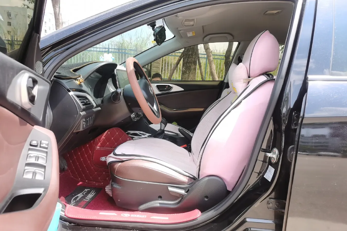 2019 Soueast A5 1.5L 120HP L4 5MT,autocango,china used car exporter,china ev exporter,chinese used car exporter,chinese used ev exporter