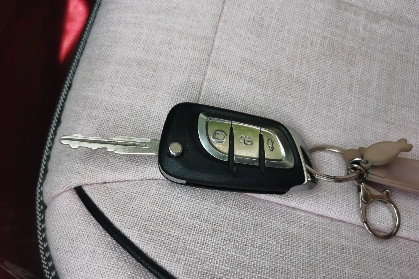 2019 Soueast A5 1.5L 120HP L4 5MT,autocango,china used car exporter,china ev exporter,chinese used car exporter,chinese used ev exporter