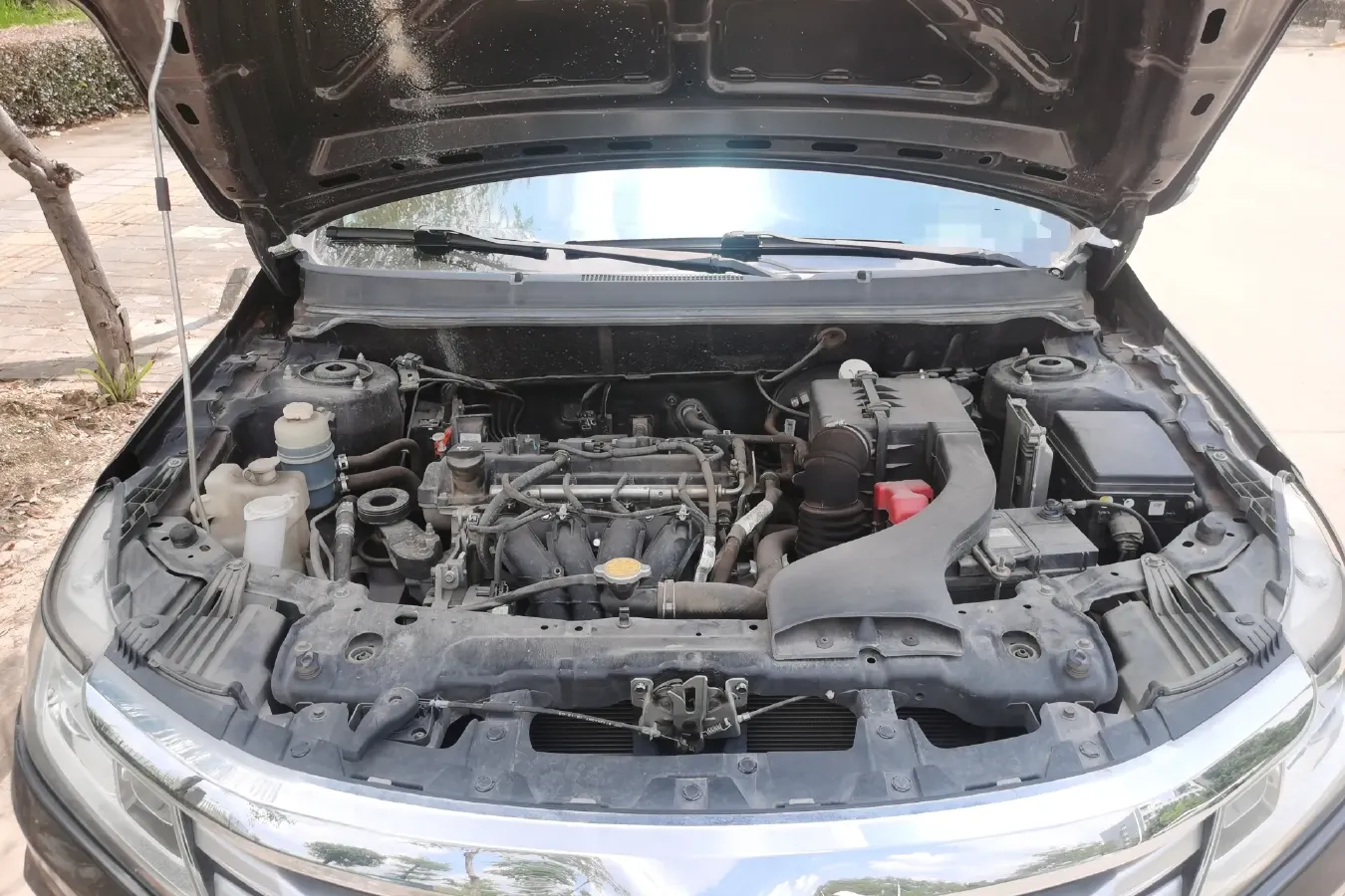 2019 Soueast A5 1.5L 120HP L4 5MT,autocango,china used car exporter,china ev exporter,chinese used car exporter,chinese used ev exporter