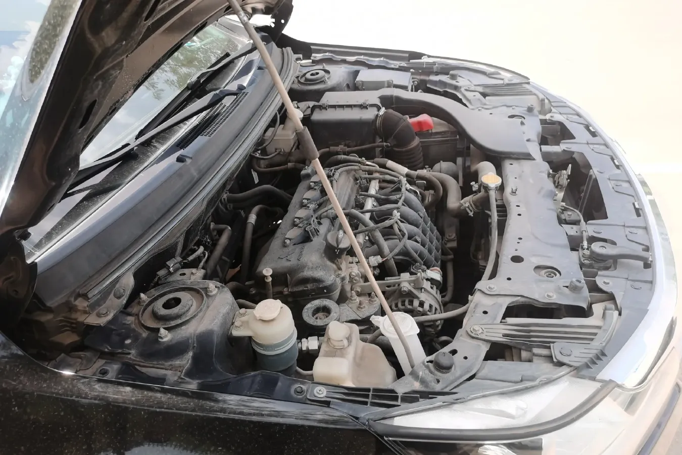 2019 Soueast A5 1.5L 120HP L4 5MT,autocango,china used car exporter,china ev exporter,chinese used car exporter,chinese used ev exporter