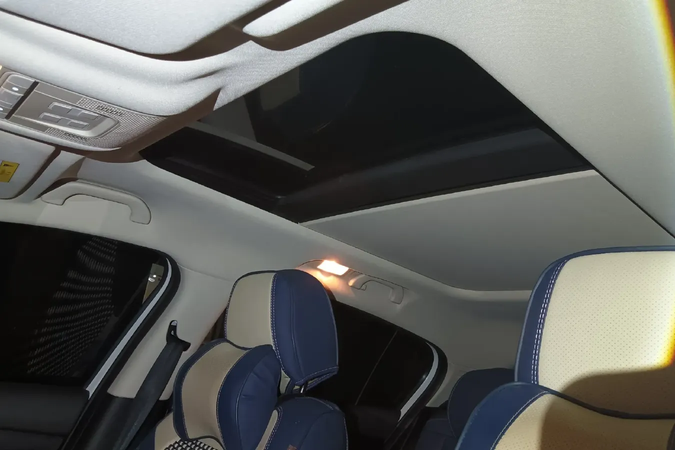 2020 Qoros 7 1.6T 204HP L4 7DCT,autocango,china used car exporter,china ev exporter,chinese used car exporter,chinese used ev exporter