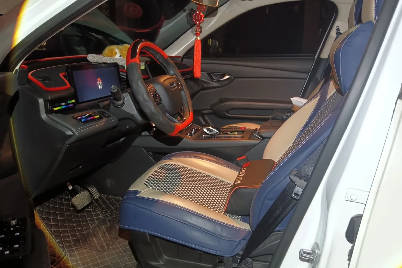 2020 Qoros 7 1.6T 204HP L4 7DCT,autocango,china used car exporter,china ev exporter,chinese used car exporter,chinese used ev exporter