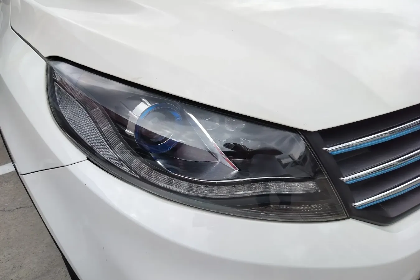 2019 DongFeng Fengon 580 1.8L 133HP L4 E-CVT PHEV 12.69KWH,autocango,china used car exporter,china ev exporter,chinese used car exporter,chinese used ev exporter