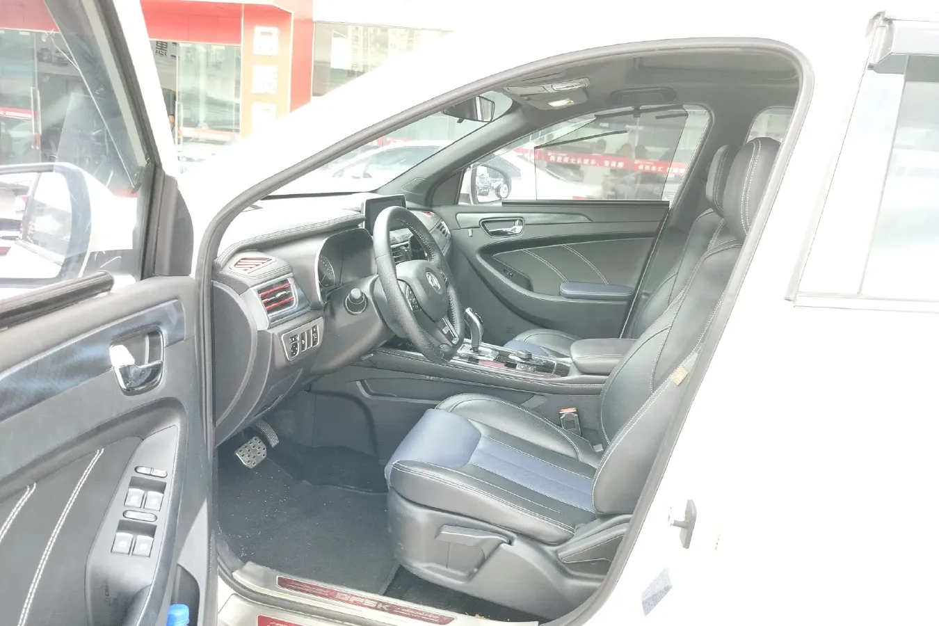 2019 DongFeng Fengon 580 1.8L 133HP L4 E-CVT PHEV 12.69KWH,autocango,china used car exporter,china ev exporter,chinese used car exporter,chinese used ev exporter