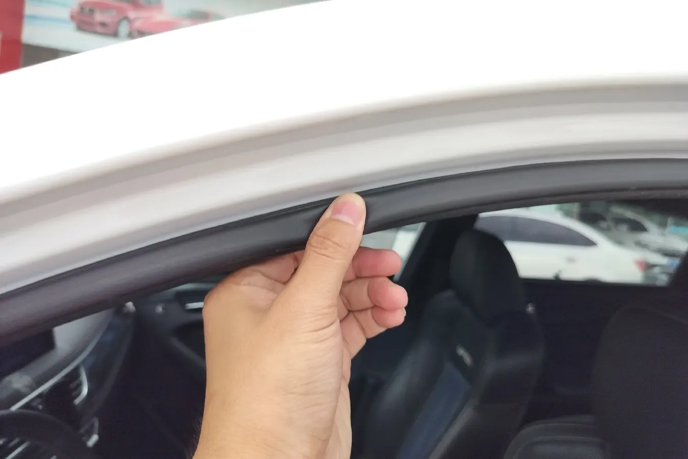 2019 DongFeng Fengon 580 1.8L 133HP L4 E-CVT PHEV 12.69KWH,autocango,china used car exporter,china ev exporter,chinese used car exporter,chinese used ev exporter